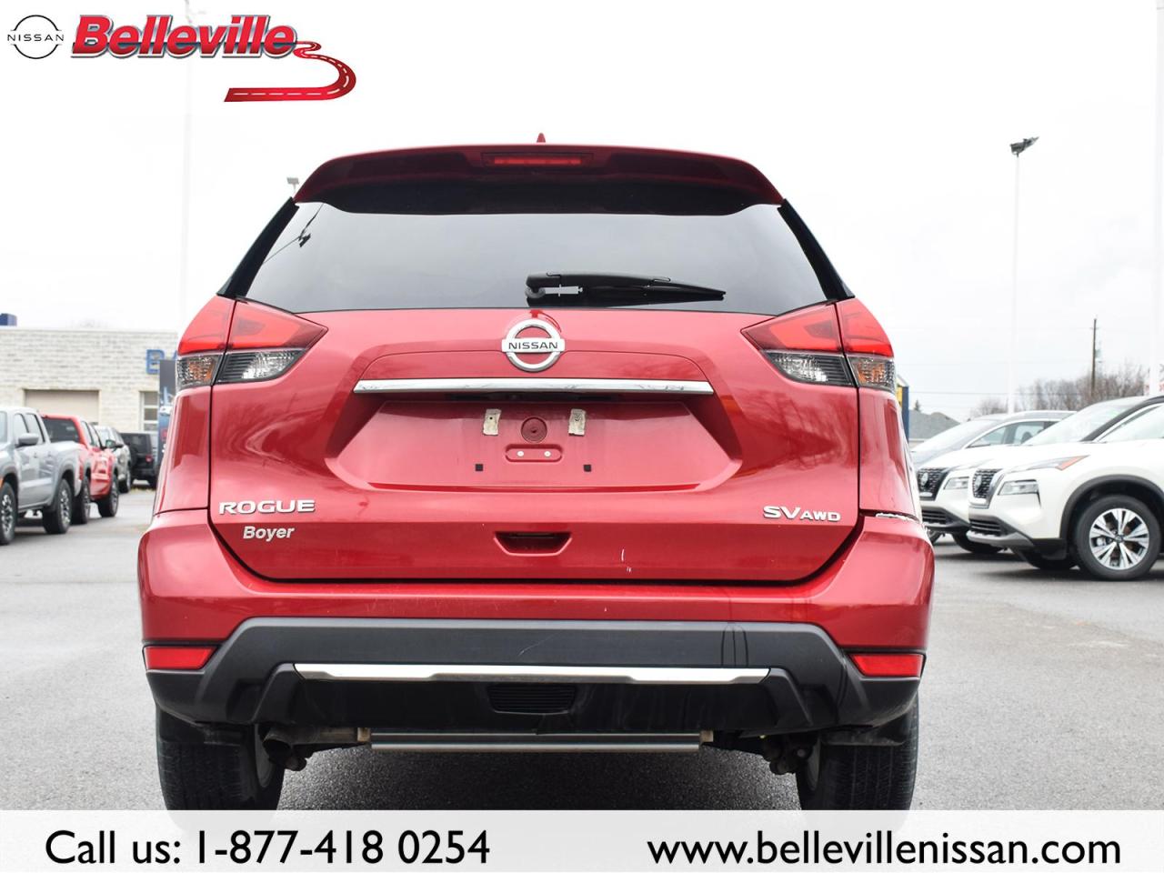 2017 Nissan Rogue SV AWD, SUNROOF, LOCAL TRADE! Photo