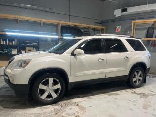 Used 2011 GMC Acadia *** AS-IS SALE *** YOU CERTIFY & YOU SAVE!!! *** 7 Passenger * Dual Sunroof *  Leather Interior * Keyless Entry * Leather Steering Wheel *  Power Lock for sale in Cambridge, ON