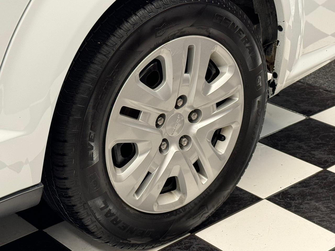 2016 Dodge Grand Caravan SXT StowNGo+A/C - Photo #44