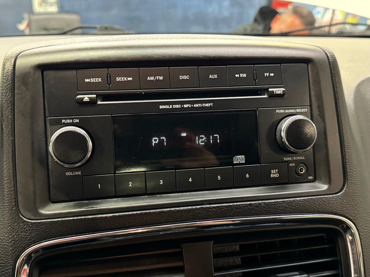 2016 Dodge Grand Caravan SXT StowNGo+A/C - Photo #36