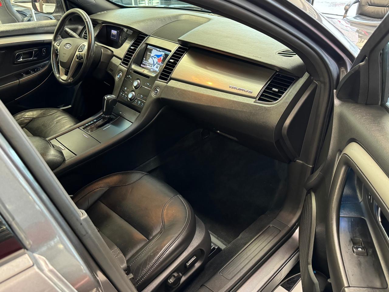 2013 Ford Taurus SEL+Heated Leather+Roof+CAM+New Tires+CLEAN CARFAX Photo89