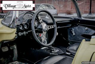 1961 Chevrolet Corvette hardtop/soft top convertible - Photo #14