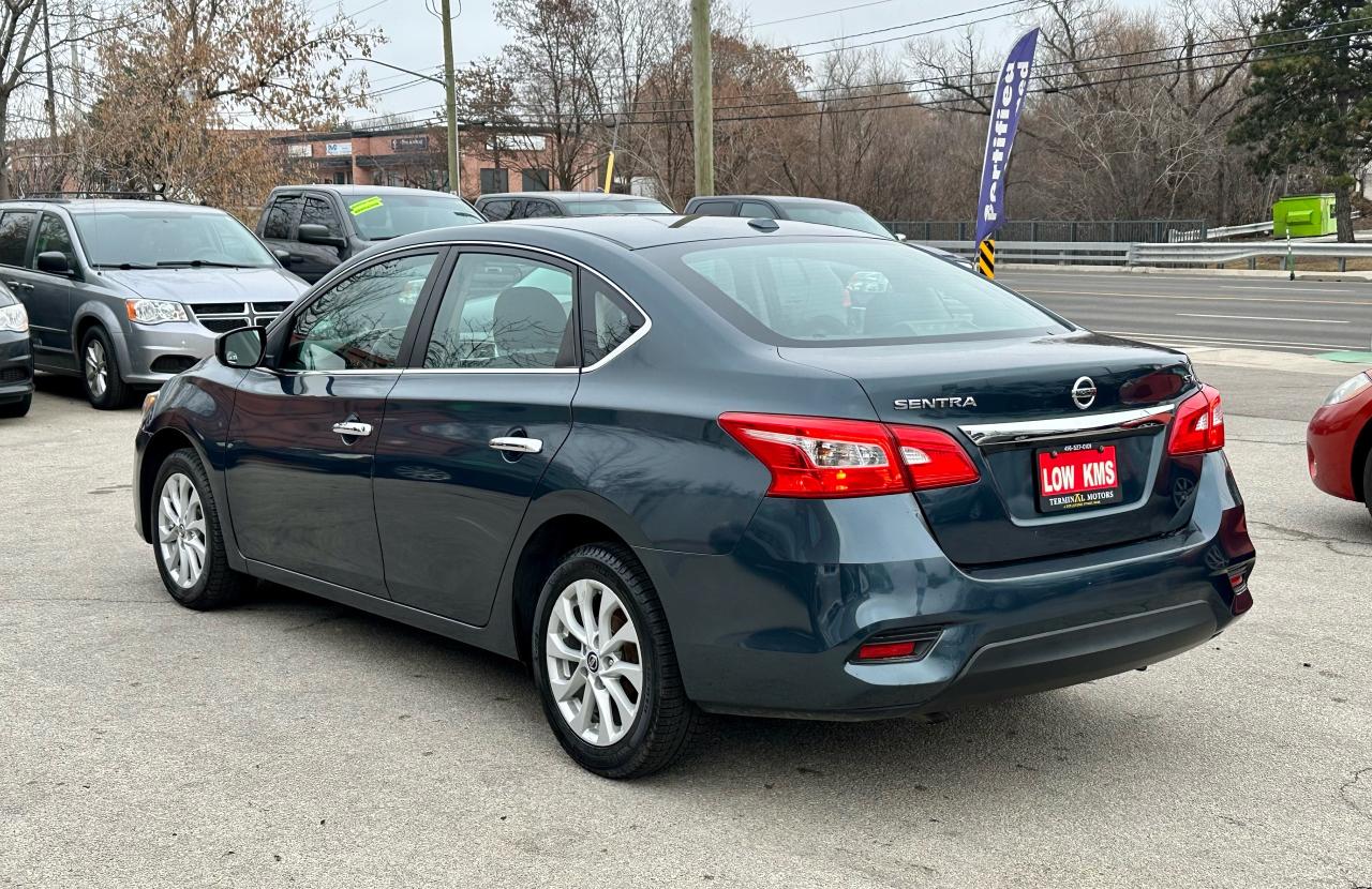 2016 Nissan Sentra 4DR SDN CVT SV Photo2