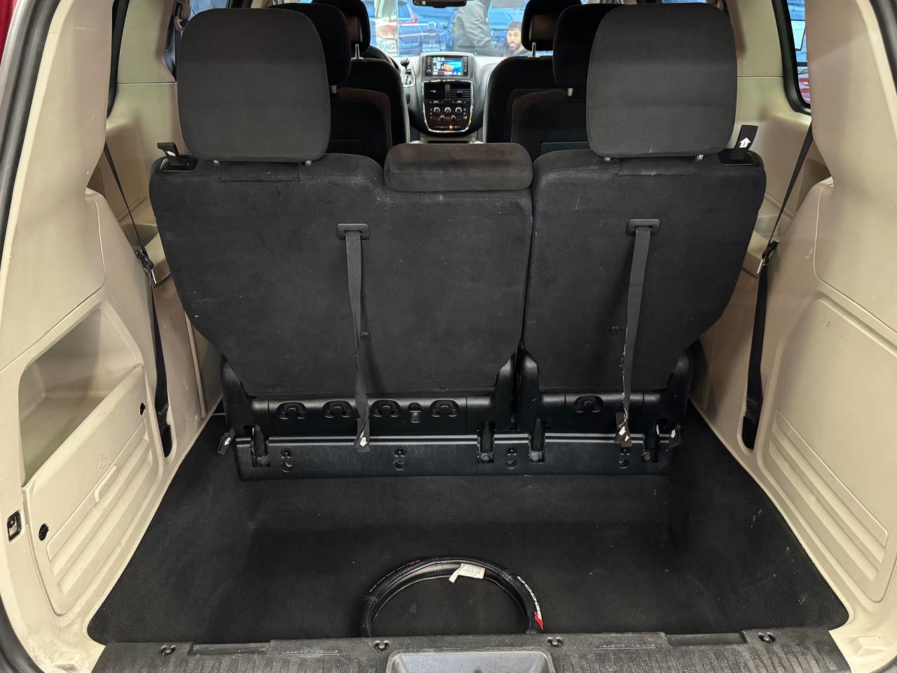 2016 Dodge Grand Caravan SXT Plus+Camera+DVD+Bluetooth+CLEAN CARFAX Photo29