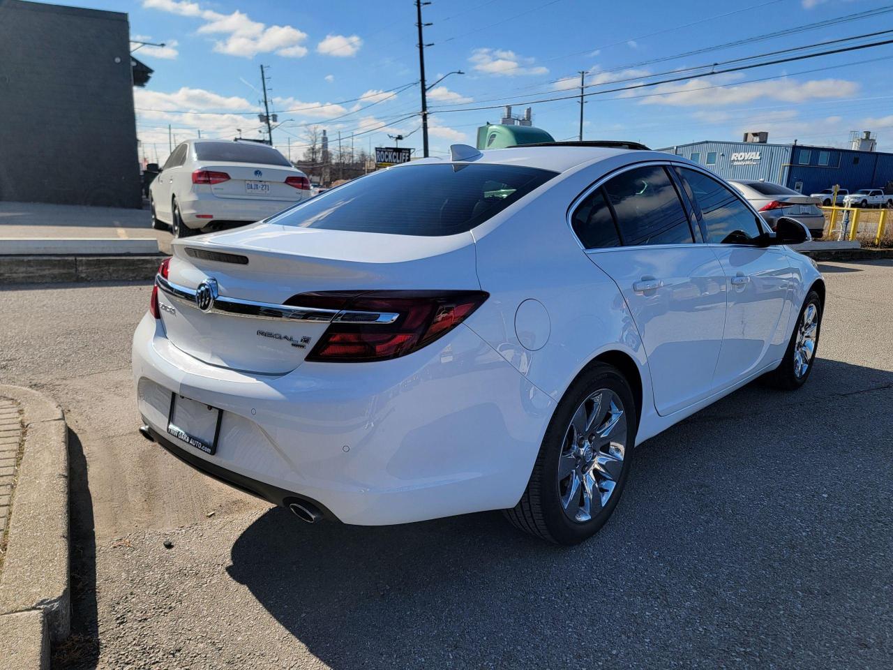 2017 Buick Regal Premium I 2.0L TURBO | AWD - Photo #5