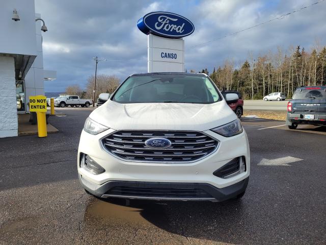 2024 Ford Edge Titanium AWD Photo1