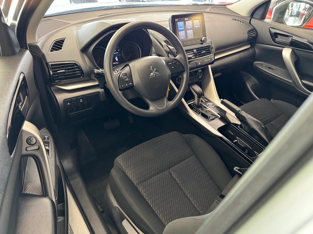 2022 Mitsubishi Eclipse Cross ES S-AWC+Forward Collision Warning+CLEAN CARFAX - Photo #14
