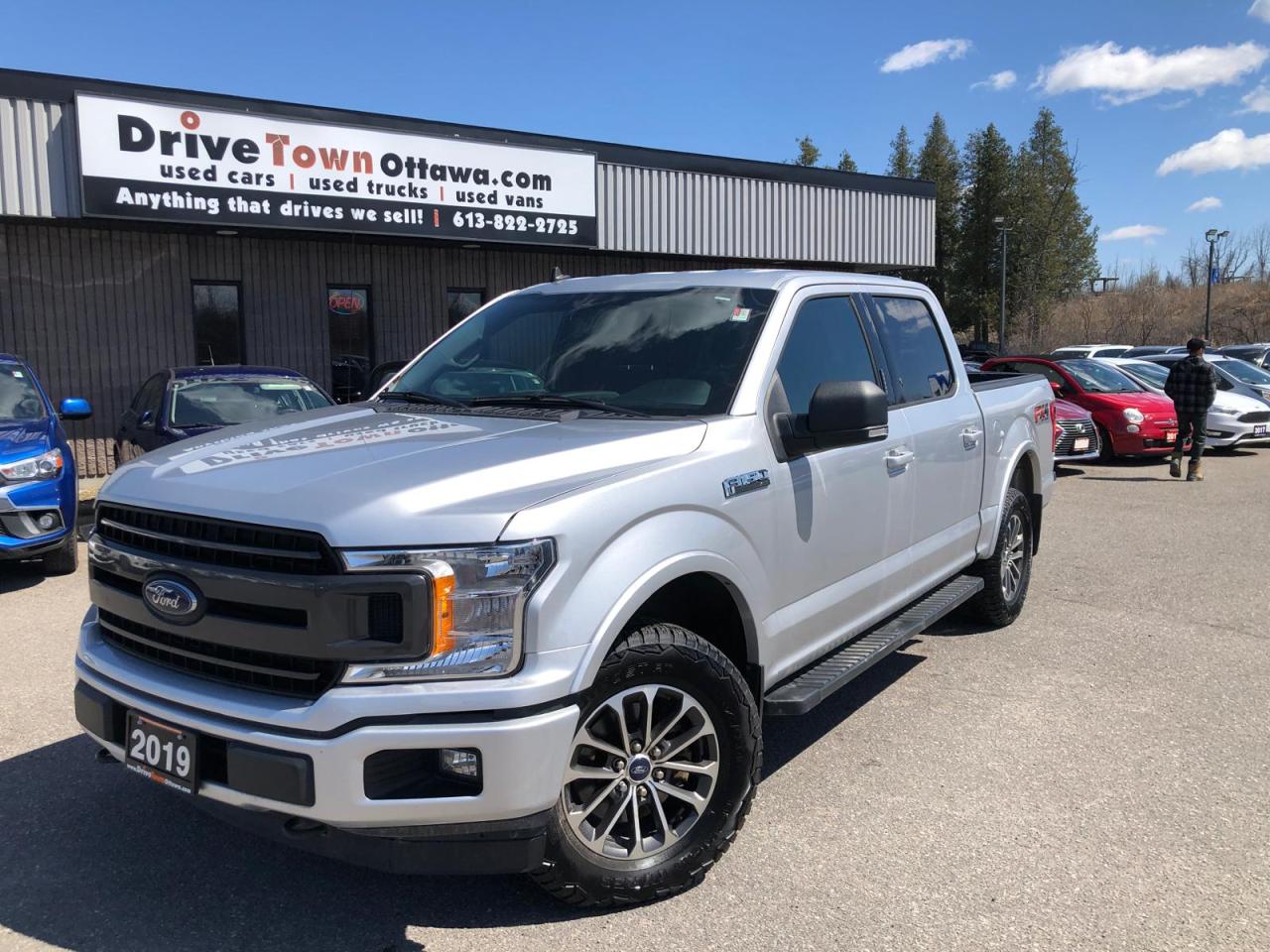 2019 Ford F-150 XLT 4X4 302A - Photo #1