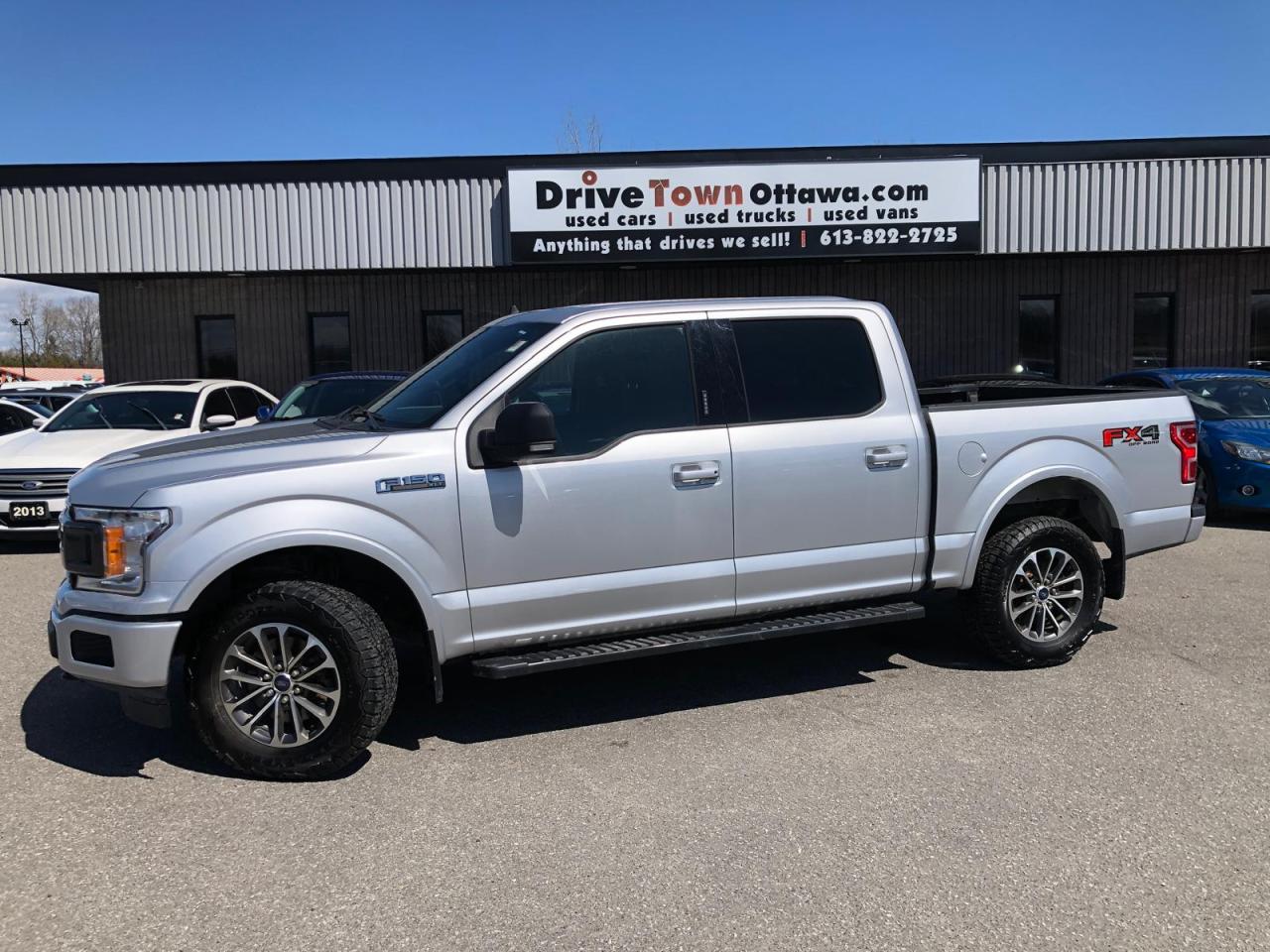 2019 Ford F-150 XLT 4X4 302A - Photo #2