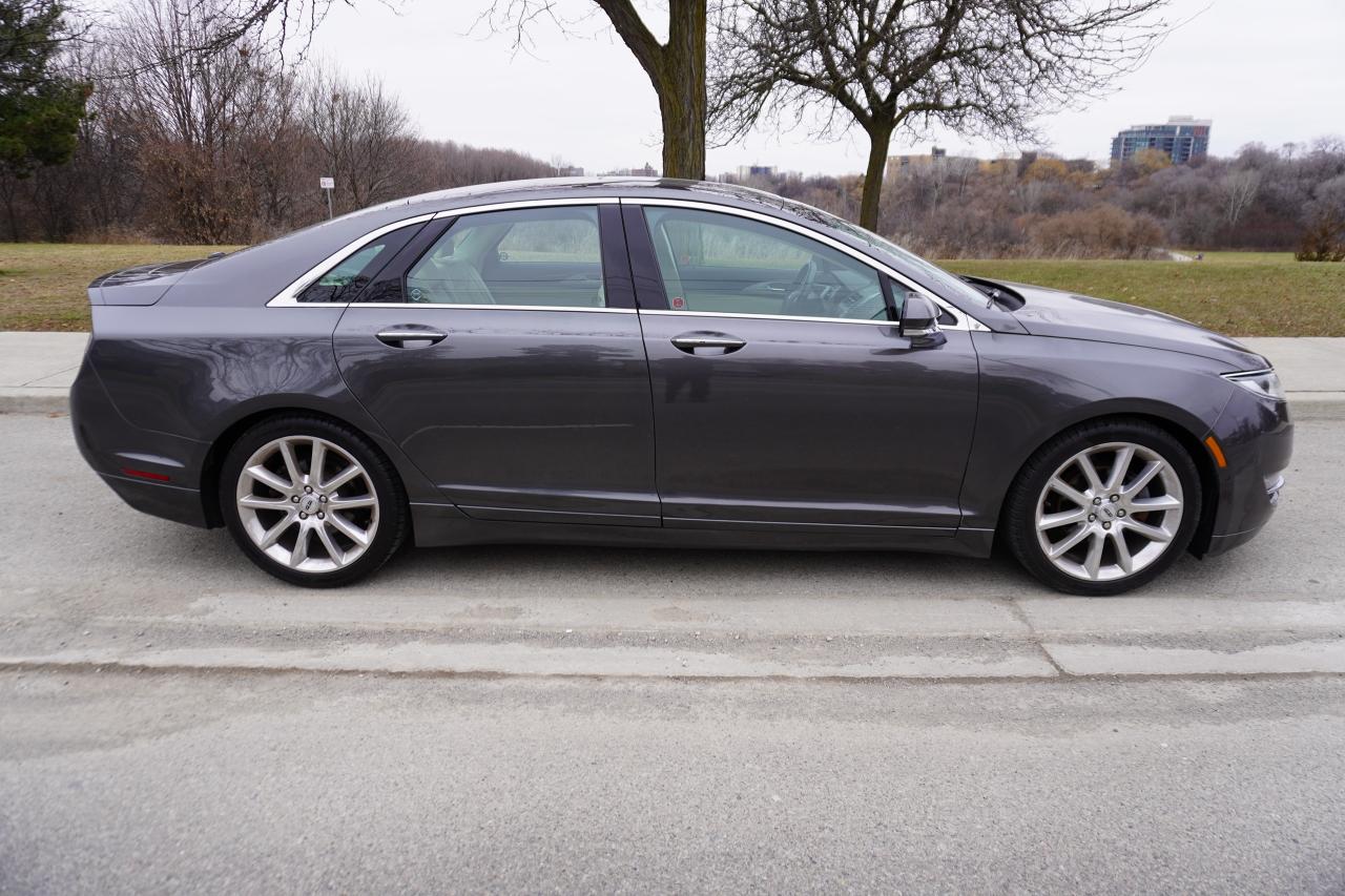 2015 Lincoln MKZ RARE / 1 OWNER / HYBRID/ STUNNING COMBO/ CERTIFIED Photo4
