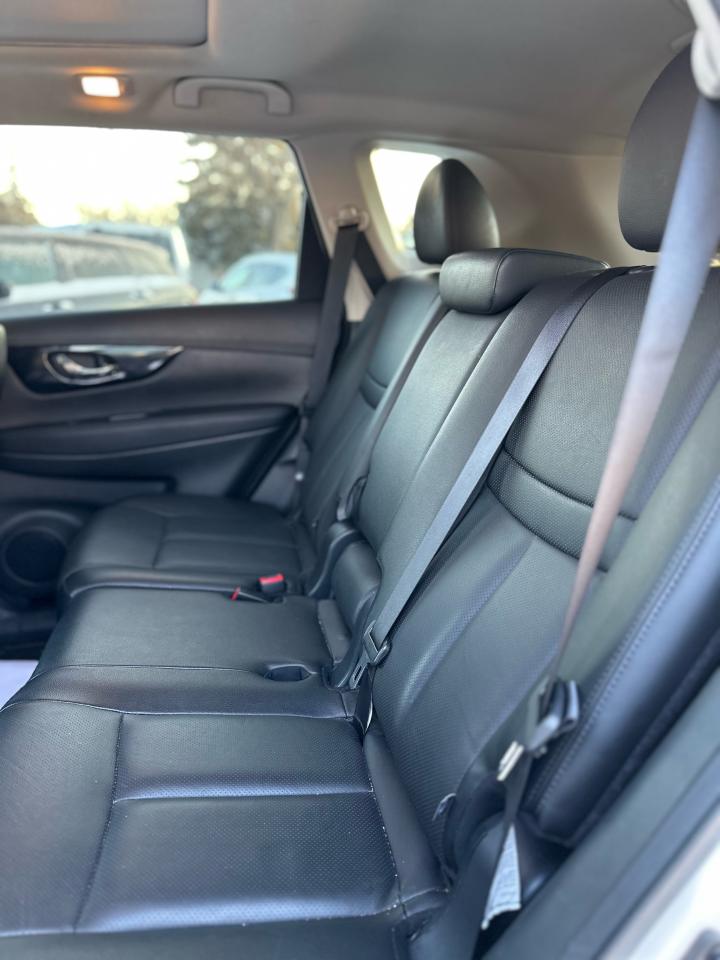 2020 Nissan Rogue SL - Photo #11