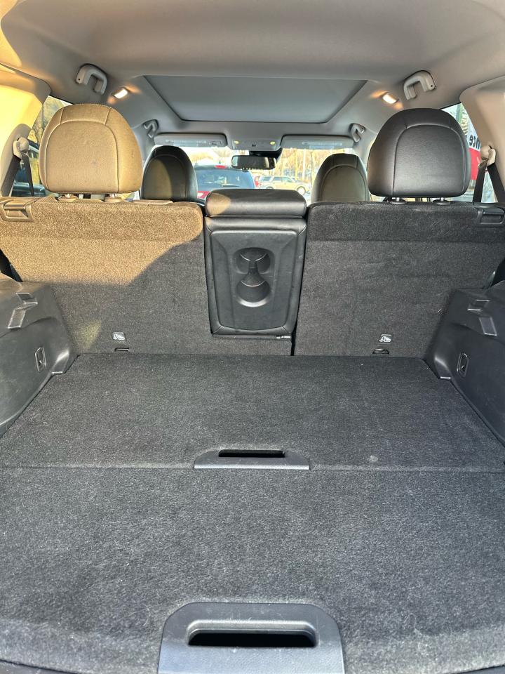 2020 Nissan Rogue SL - Photo #12