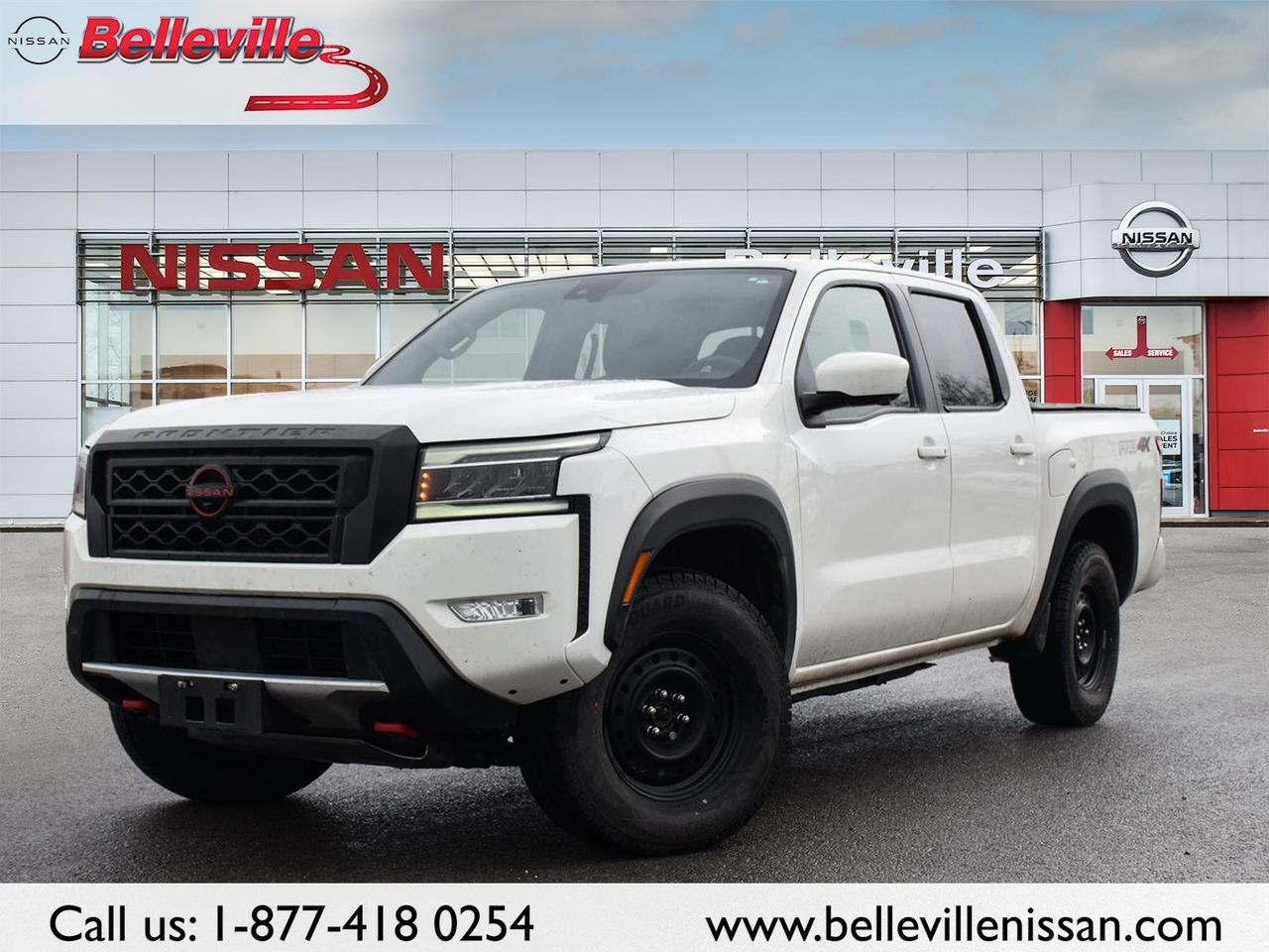 2022 Nissan Frontier Crew Cab PRO-4X- EXT WARRANTY, 2 SETS OF TIRES Photo