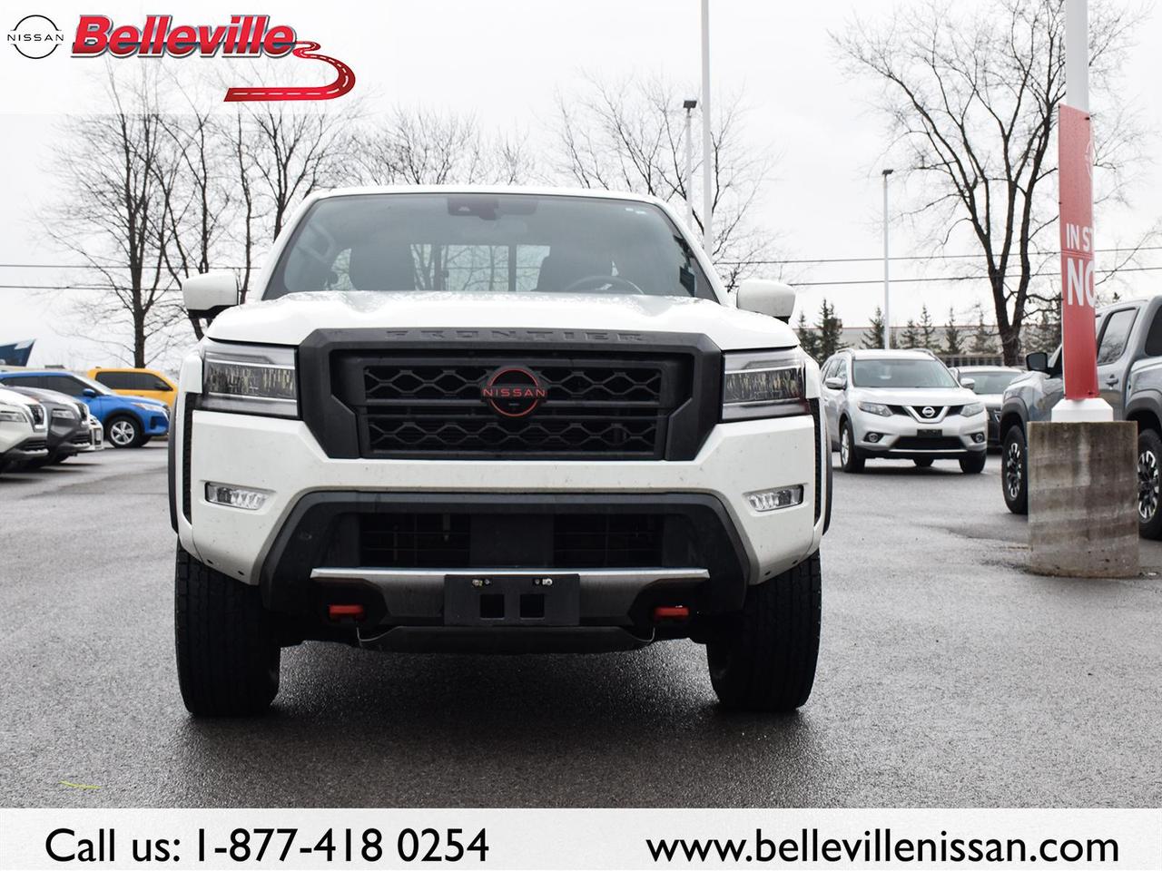 2022 Nissan Frontier Crew Cab PRO-4X- EXT WARRANTY, 2 SETS OF TIRES Photo