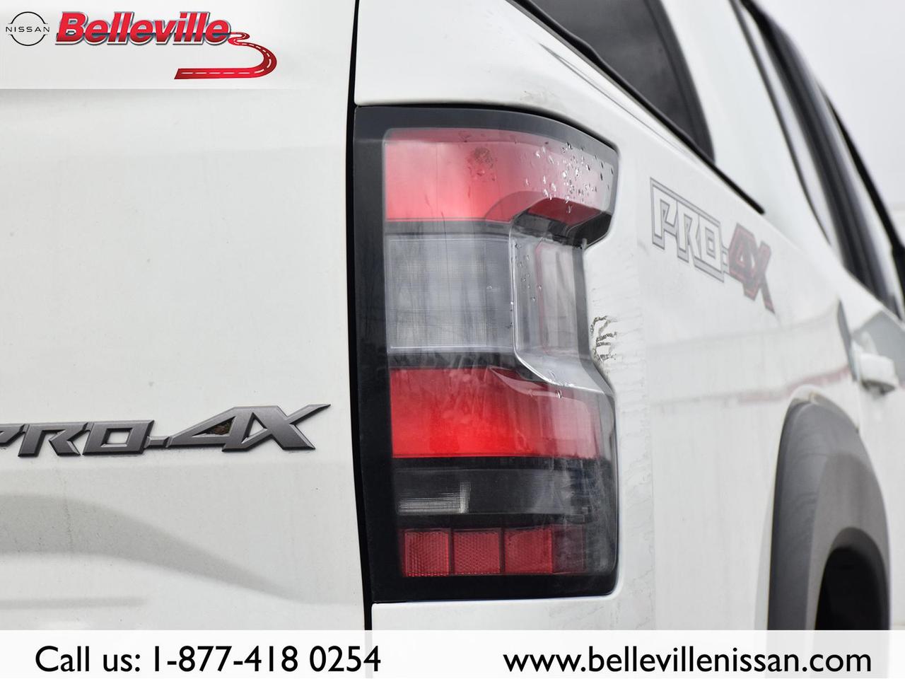 2022 Nissan Frontier Crew Cab PRO-4X- EXT WARRANTY, 2 SETS OF TIRES Photo