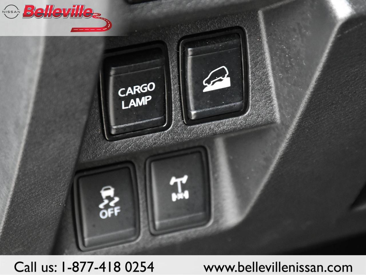 2022 Nissan Frontier Crew Cab PRO-4X- EXT WARRANTY, 2 SETS OF TIRES Photo