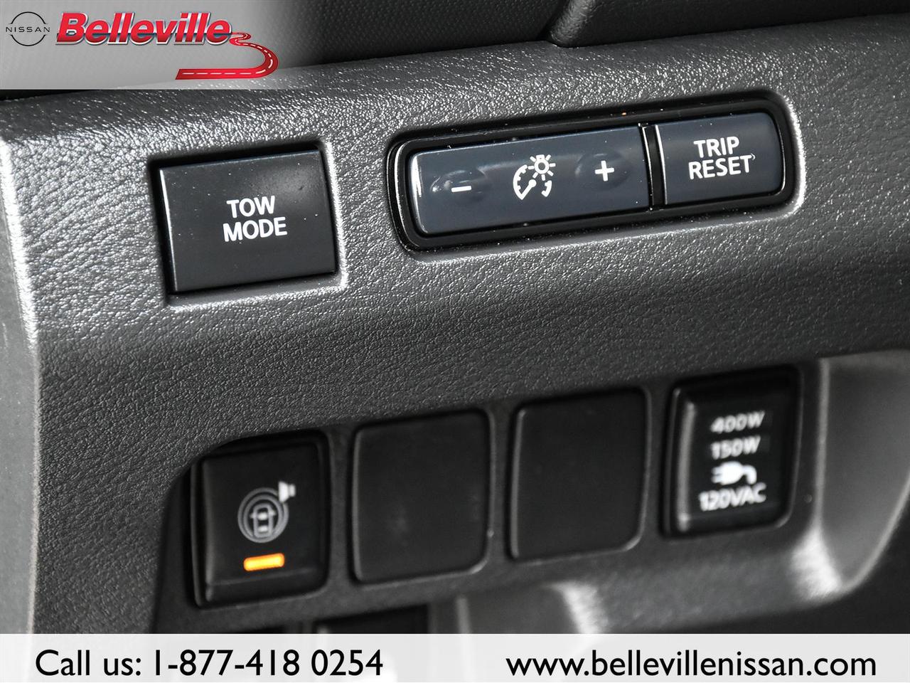 2022 Nissan Frontier Crew Cab PRO-4X- EXT WARRANTY, 2 SETS OF TIRES Photo