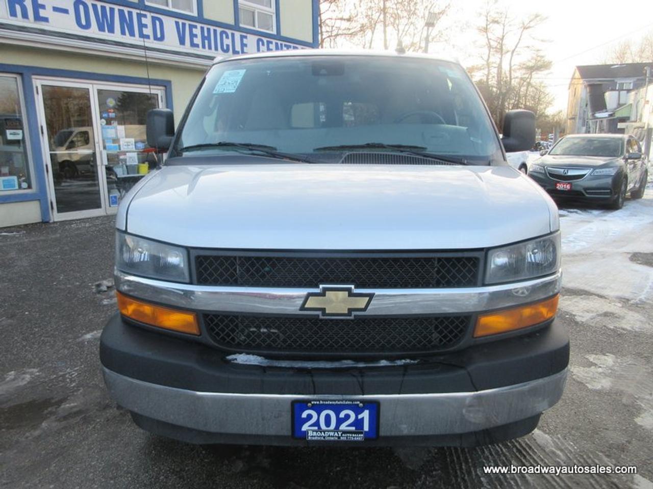 2021 Chevrolet Express 3/4 TON PEOPLE MOVING 12 PASSENGER 6.6L - V8.. AIR CONDITIONING.. BACK-UP CAMERA.. CD/AUX INPUT.. KEYLESS ENTRY.. TOW SUPPORT.. Photo3