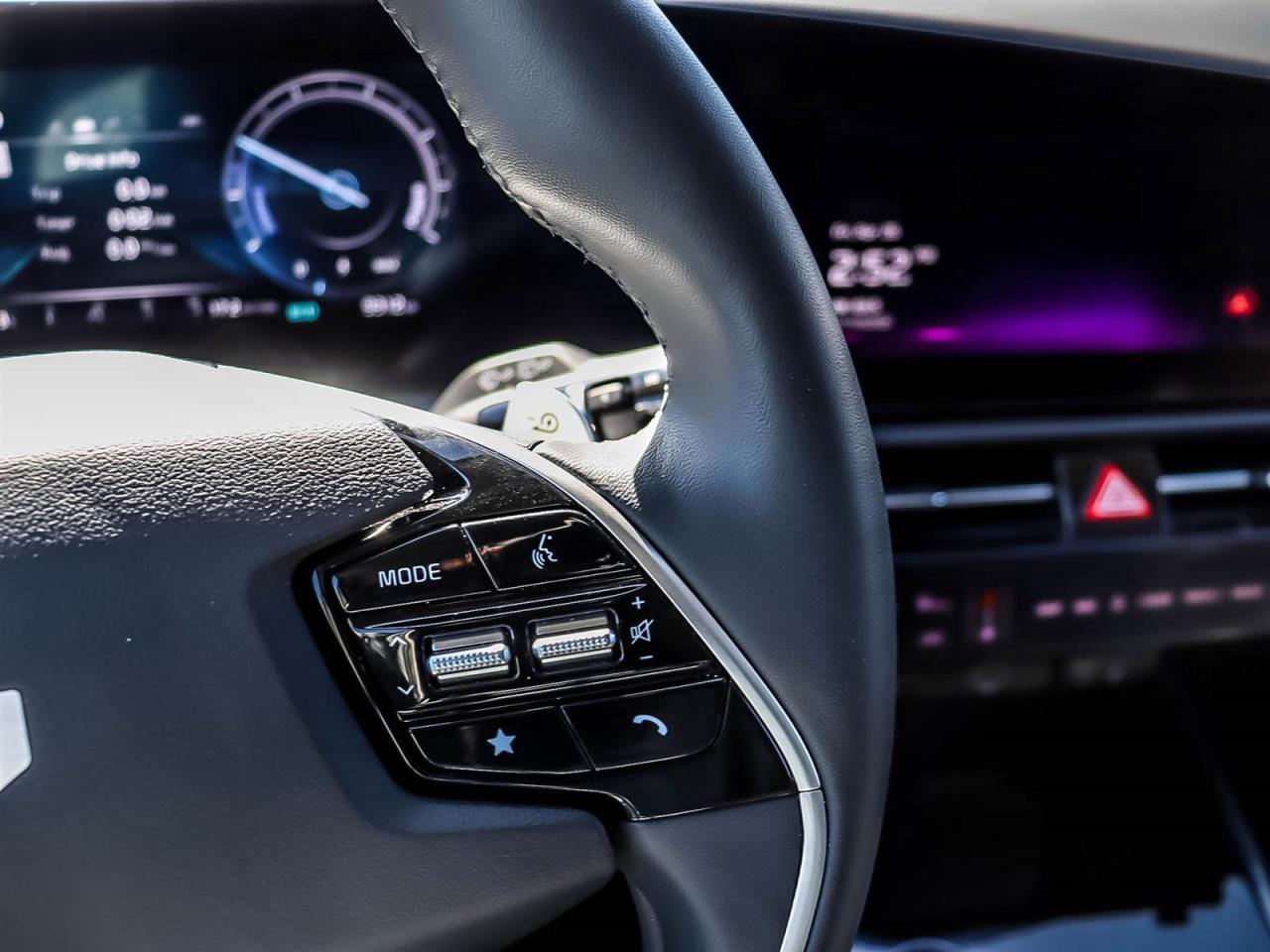 2024 Kia NIRO EV Wind+ Photo