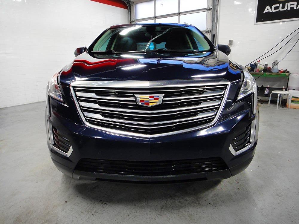 2017 Cadillac XT5 LUXURY EDITION,NO ACCIDENT,PANO ROOF - Photo #2