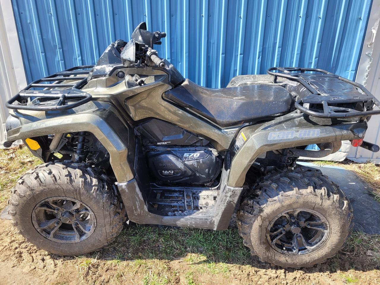 2023 Can-Am Outlander 570 XT DPS *1-Owner* Financing Available & Trades Welcome! - Photo #1