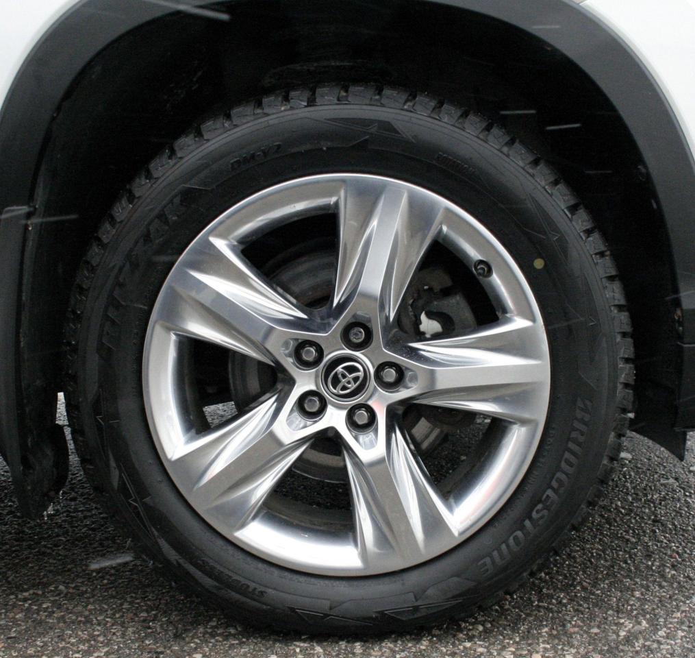 2016 Toyota Highlander AWD 4DR LTD/MINT/LOW, LOW KMS/PRICED- QUICK SALE! - Photo #57