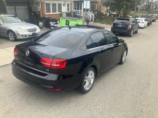 2015 Volkswagen Jetta HIGHLINE/NAV/CAM/SUNROOF/DIESEL/CERTIFIED/NOACC - Photo #2