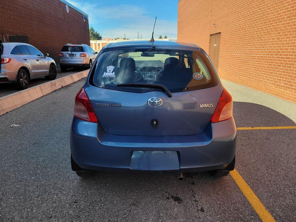 2007 Toyota Yaris 5dr HB Auto LE - Photo #4