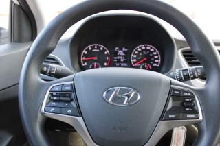 2020 Hyundai Accent 5 Door Preferred IVT - Photo #13
