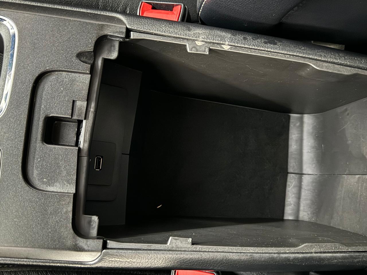 2018 Ford Fusion Energi SE+GPS+Camera+Heated Leather+New Tires+CLEANCARFAX - Photo #46