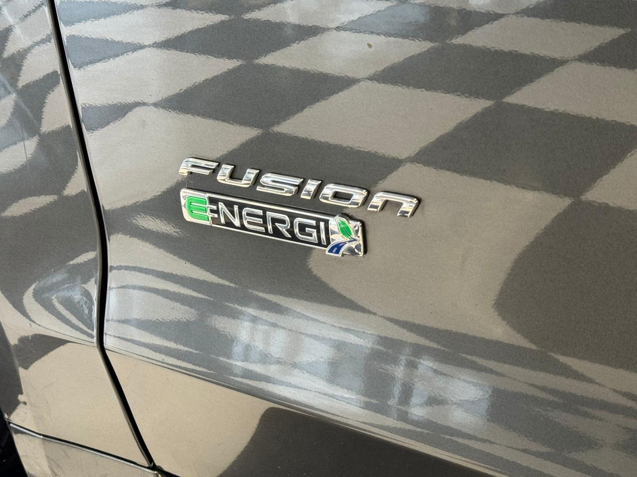 2018 Ford Fusion Energi SE+GPS+Camera+Heated Leather+New Tires+CLEANCARFAX - Photo #65