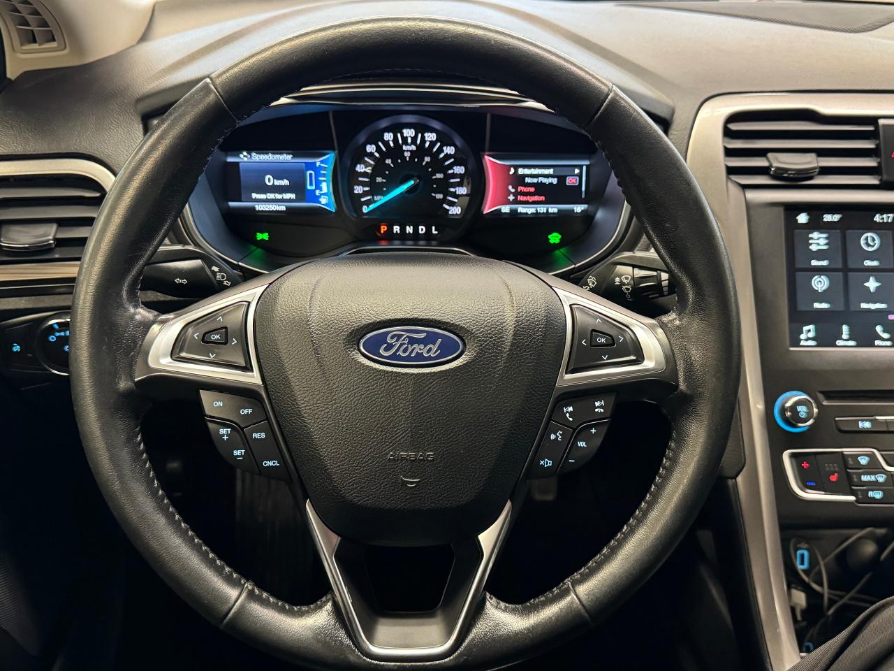 2018 Ford Fusion Energi SE+GPS+Camera+Heated Leather+New Tires+CLEANCARFAX - Photo #9