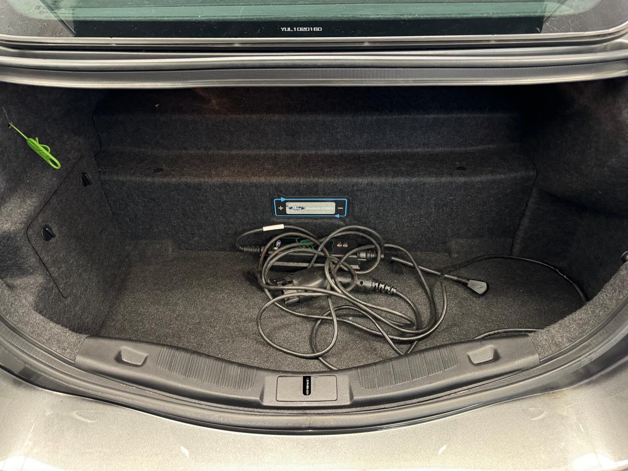 2018 Ford Fusion Energi SE+GPS+Camera+Heated Leather+New Tires+CLEANCARFAX - Photo #26