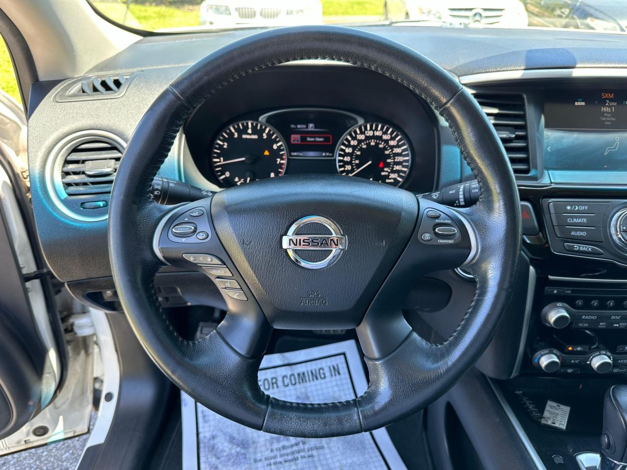2017 Nissan Pathfinder 4WD 4dr SV - Photo #13