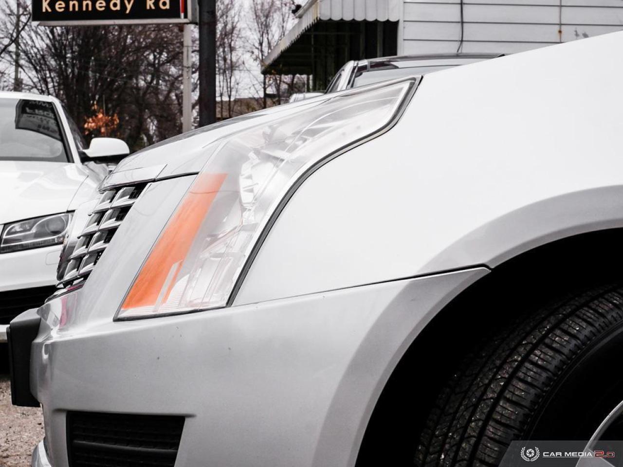 2015 Cadillac SRX FWD Photo