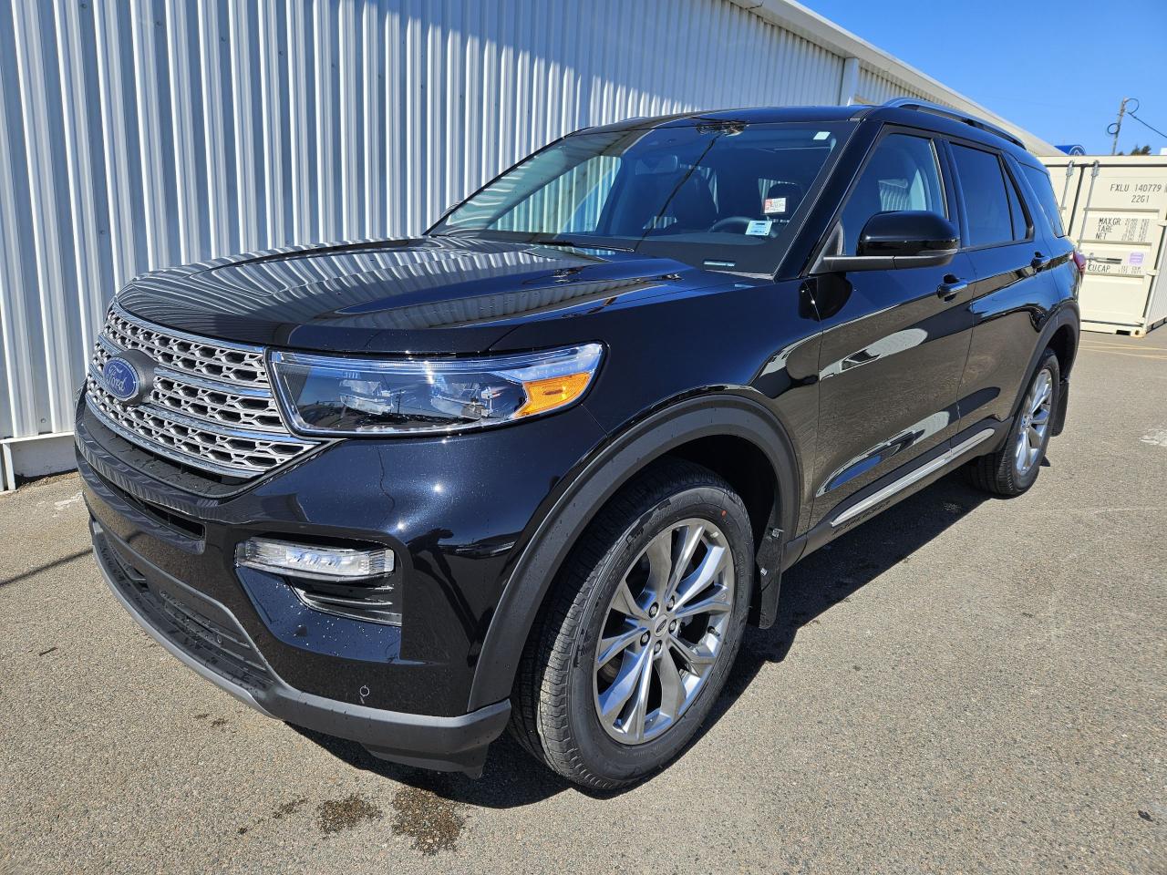 2023 Ford Explorer Limited 4WD Photo5