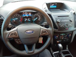 2017 Ford Escape SE, AWD, Heated Seats, BU Cam, Alloys - Photo #11