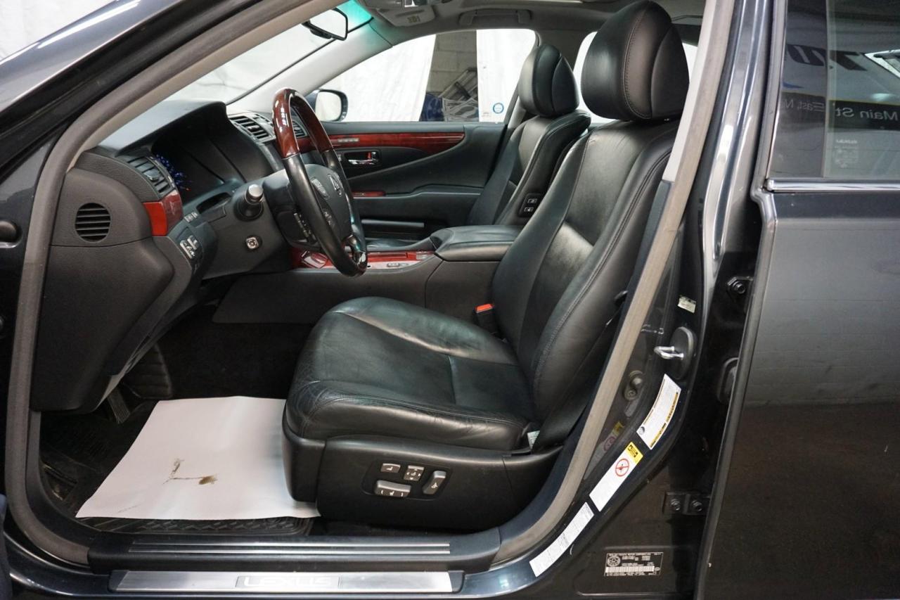 2011 Lexus LS 460 LUXURY AWD CERTIFIED CAMERA NAV BLUETOOTH LEATHER HEATED SEATS SUNROOF CRUISE ALLOYS - Photo #14