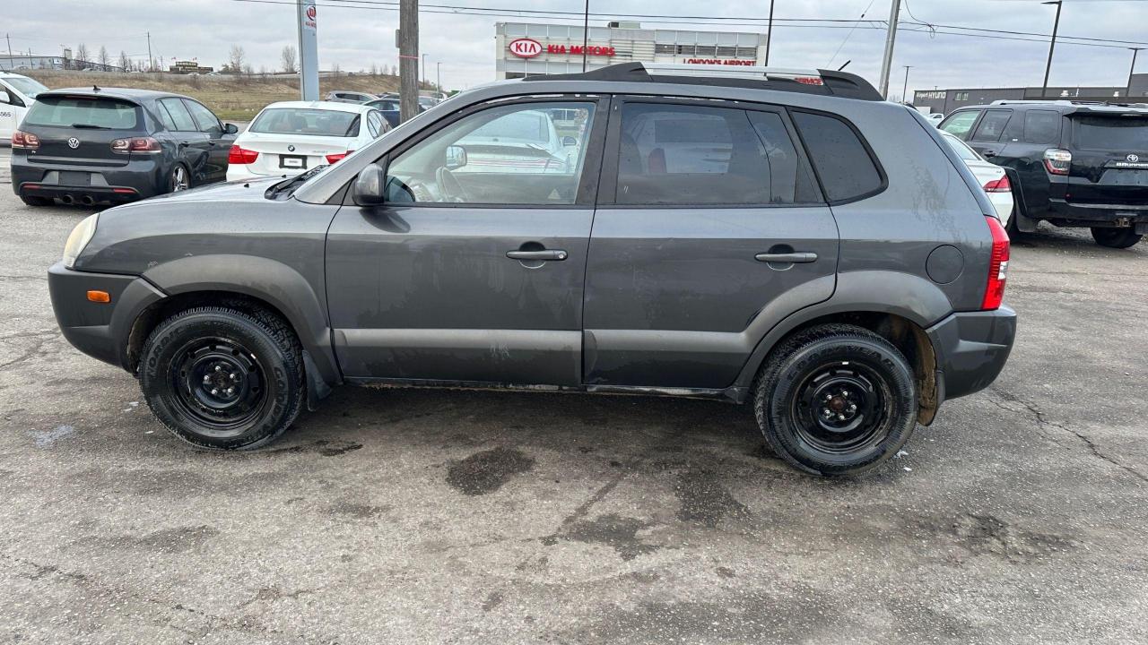 2007 Hyundai Tucson V6, AUTO, BODY IN GREAT SHAPE, AS IS SPECIAL - Photo #2