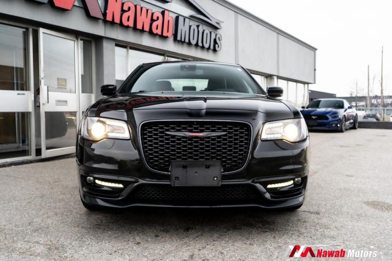 2021 Chrysler 300 300S|AWD|ALPINE AUDIO| LEATHER INTERIOR|PANORAMIC ROOF|ALLOY Photo2