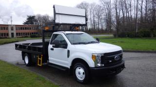 Used 2017 Ford F-350 12 Foot Flat Deck with Traffic Light Board 2WD for sale in Burnaby, BC