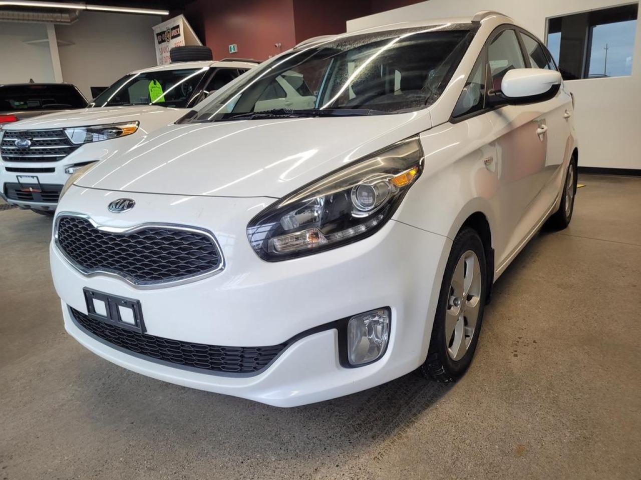 Used 2016 Kia Rondo 4dr Wgn Auto LX Value for sale in Thunder Bay, ON