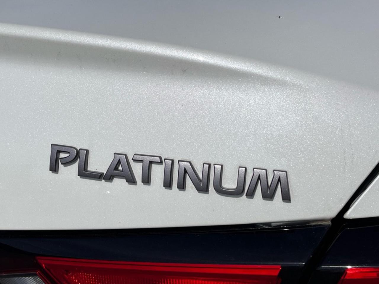 2024 Nissan Altima PLATINUM AWD Photo