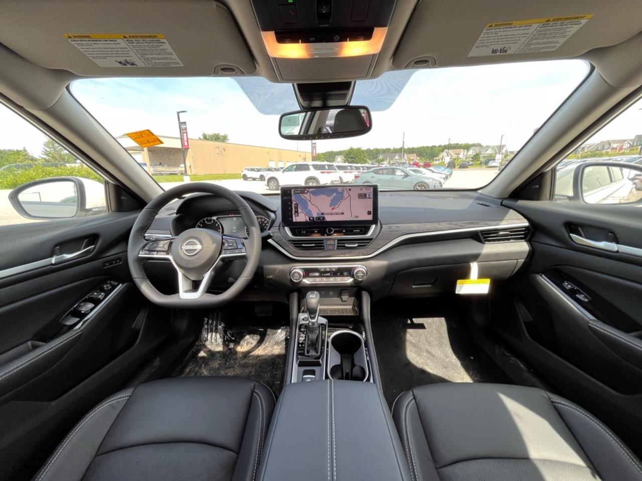 2024 Nissan Altima PLATINUM AWD Photo