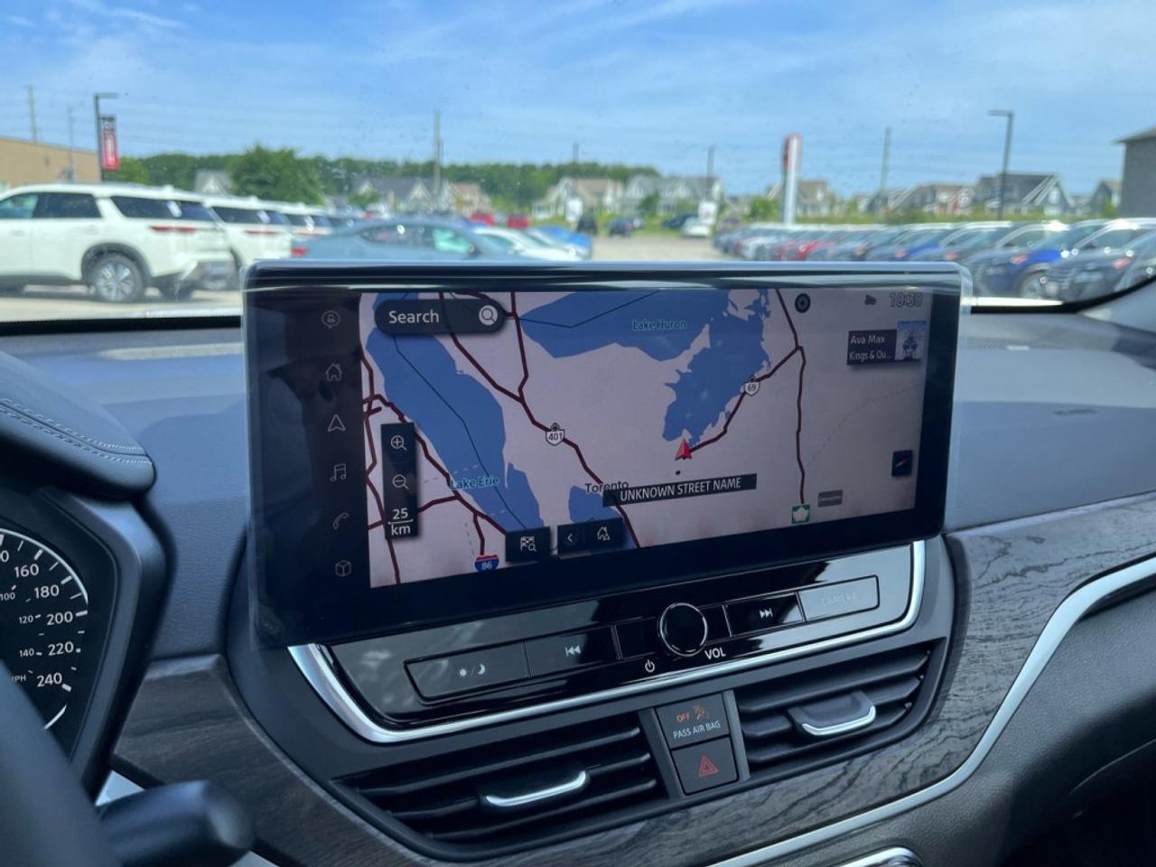 2024 Nissan Altima PLATINUM AWD Photo