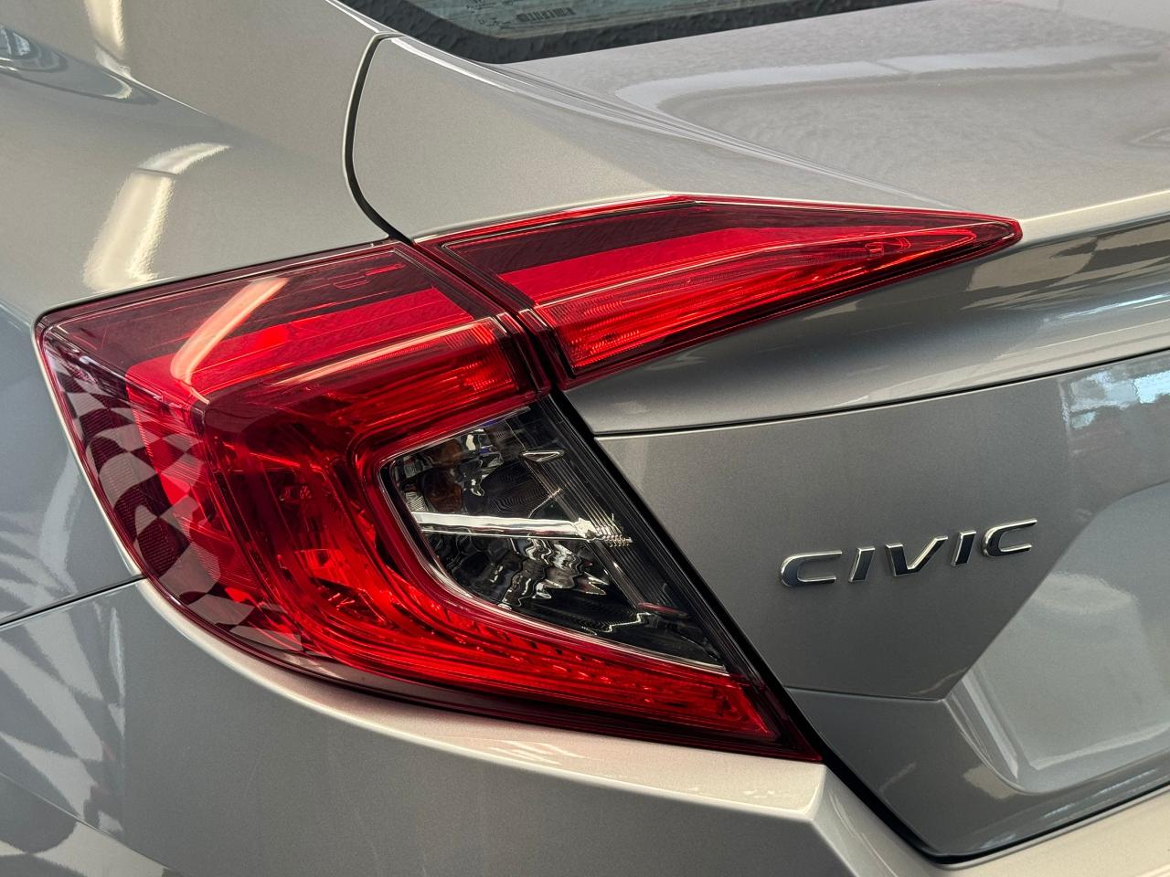 2019 Honda Civic LX+Adaptive Cruise+LaneKeep+ApplePlay+CLEAN CARFAX - Photo #60