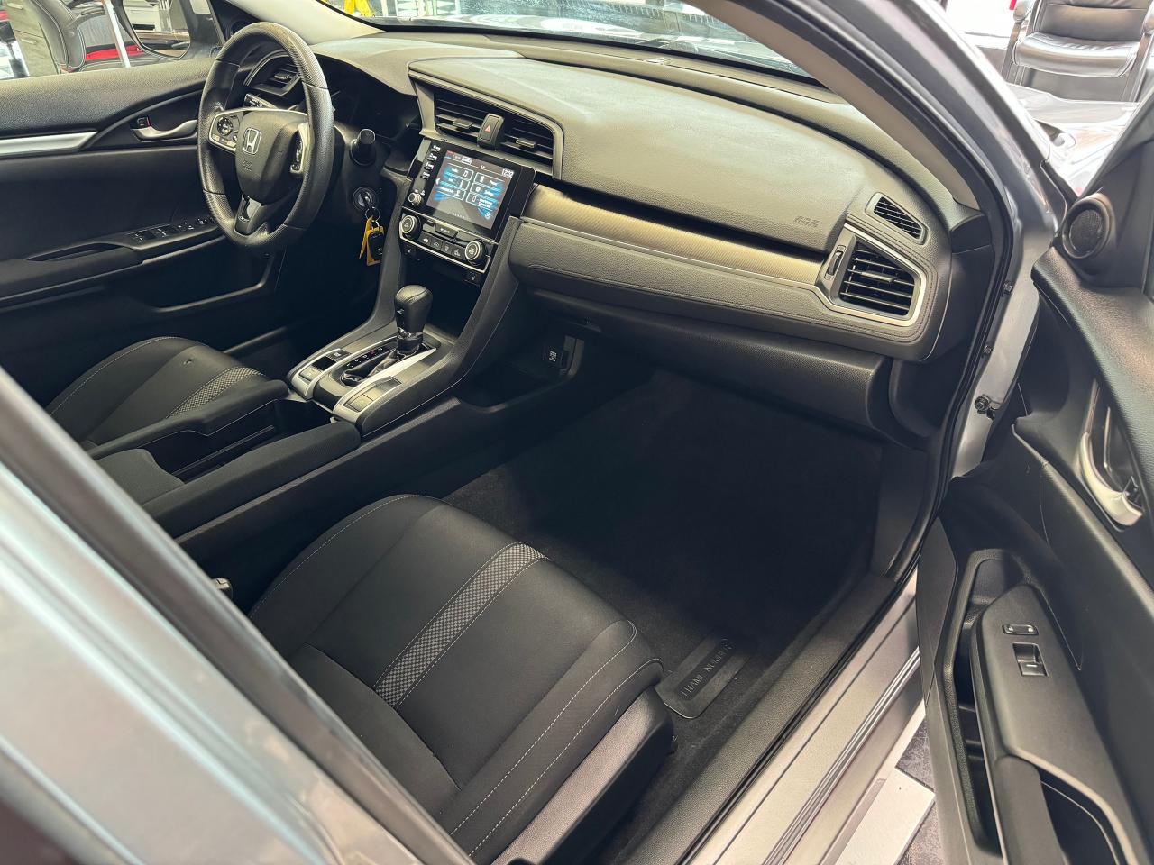 2019 Honda Civic LX+Adaptive Cruise+LaneKeep+ApplePlay+CLEAN CARFAX Photo84