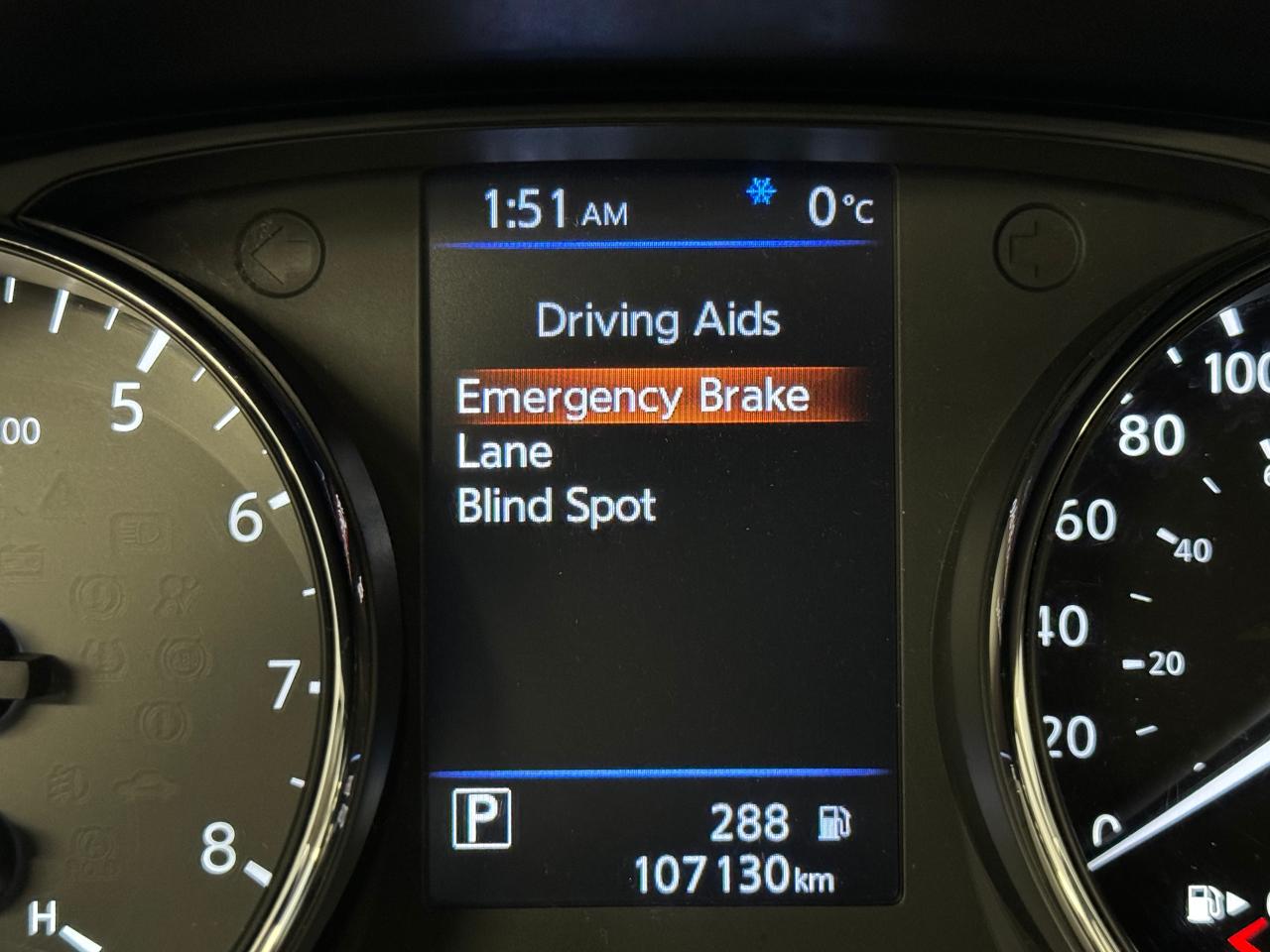 2019 Nissan Rogue SV TECH+Camera+ApplePlay+Heated Seats+Lane Keep Photo13
