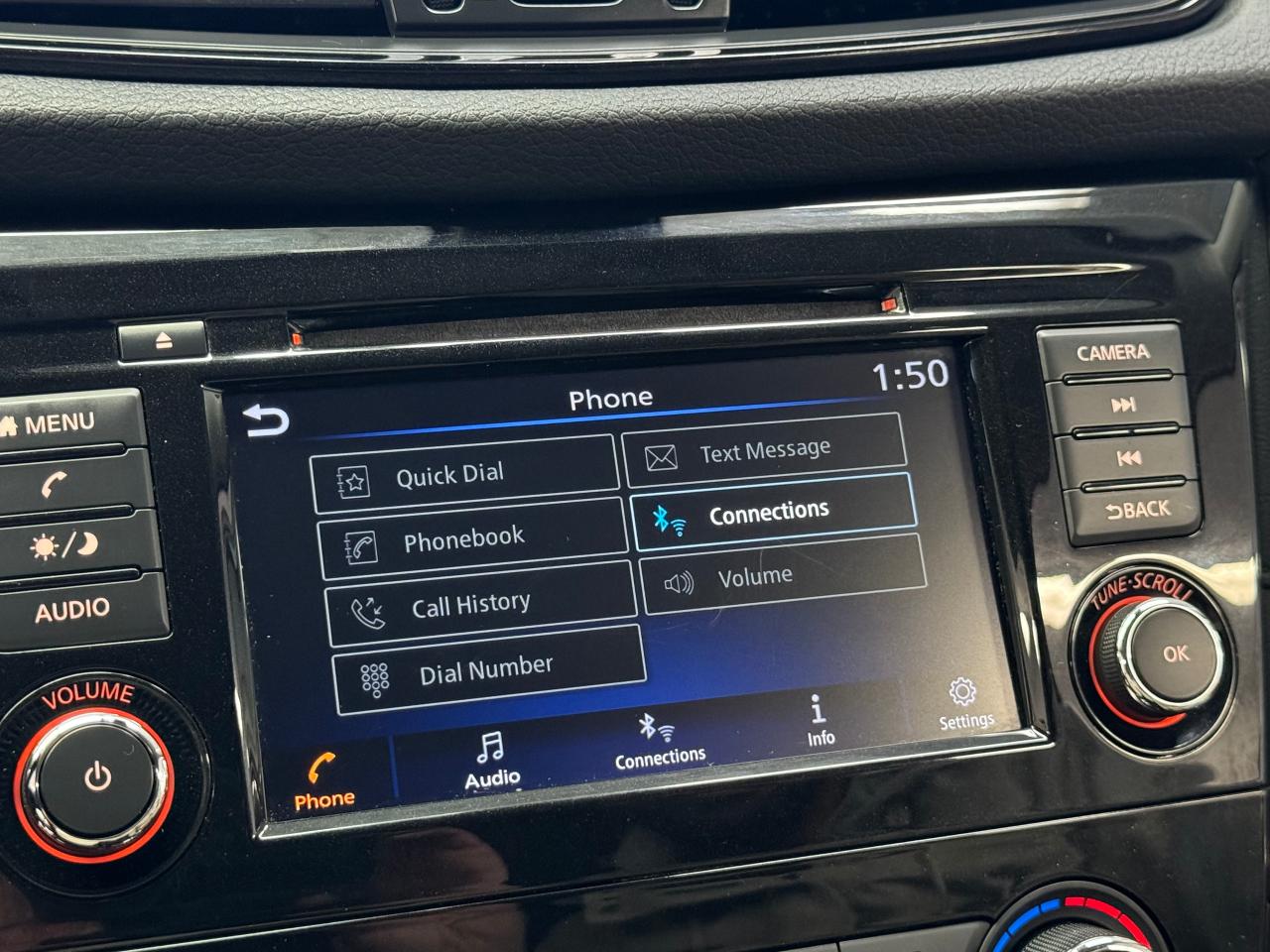 2019 Nissan Rogue SV TECH+Camera+ApplePlay+Heated Seats+Lane Keep Photo33