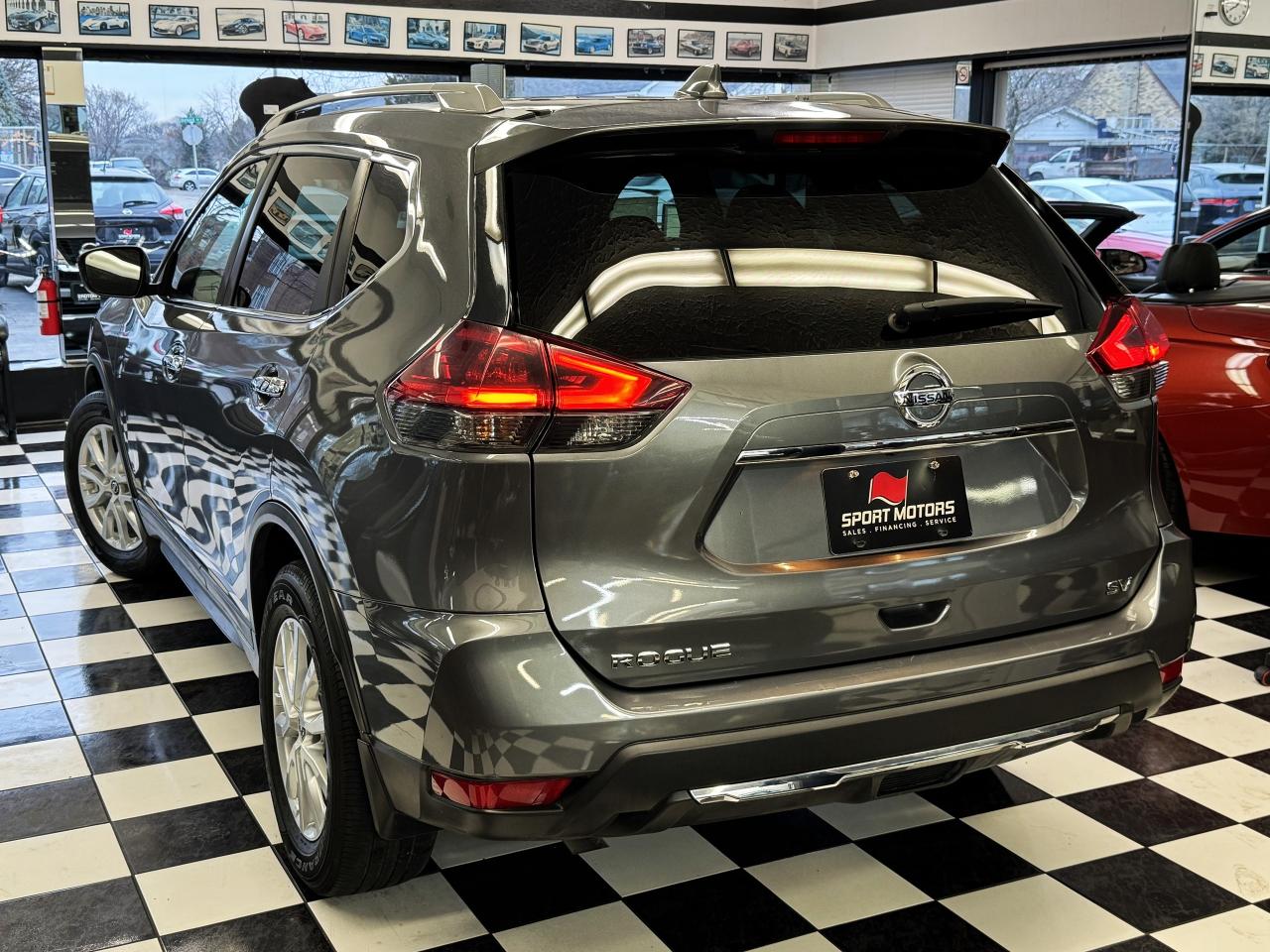 2019 Nissan Rogue SV TECH+Camera+ApplePlay+Heated Seats+Lane Keep Photo76